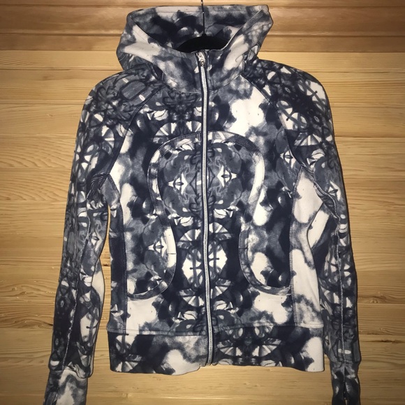 lululemon athletica Tops - Lululemon Scuba Hoodie